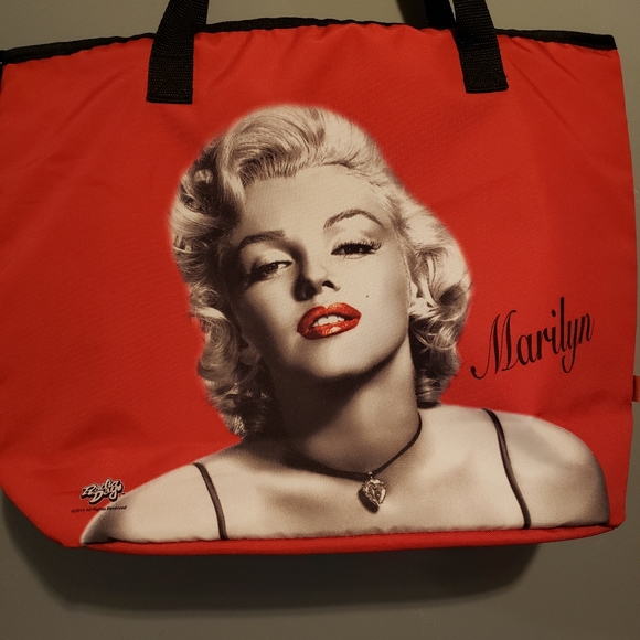 Marilyn Monroe Large Tote w/speakers Bag - Picture 5 of 12
